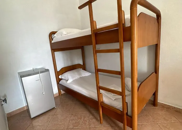Malibu 4*